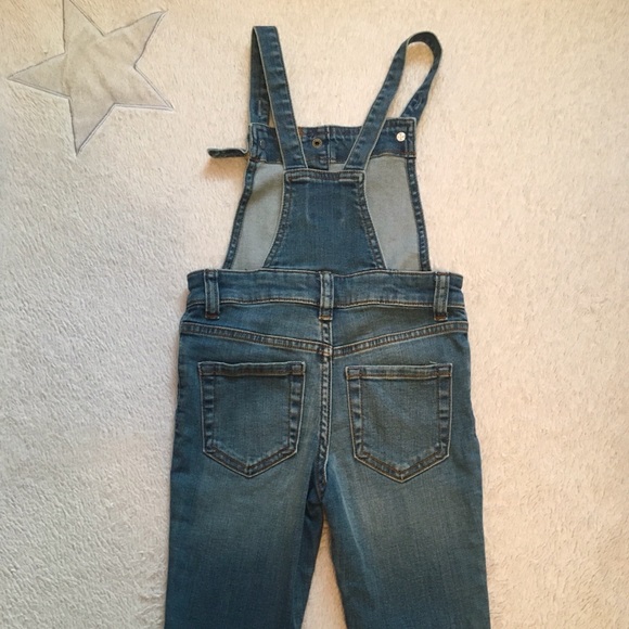 Girls Soft Denim Overalls- Cat & Jack - Picture 3 of 4